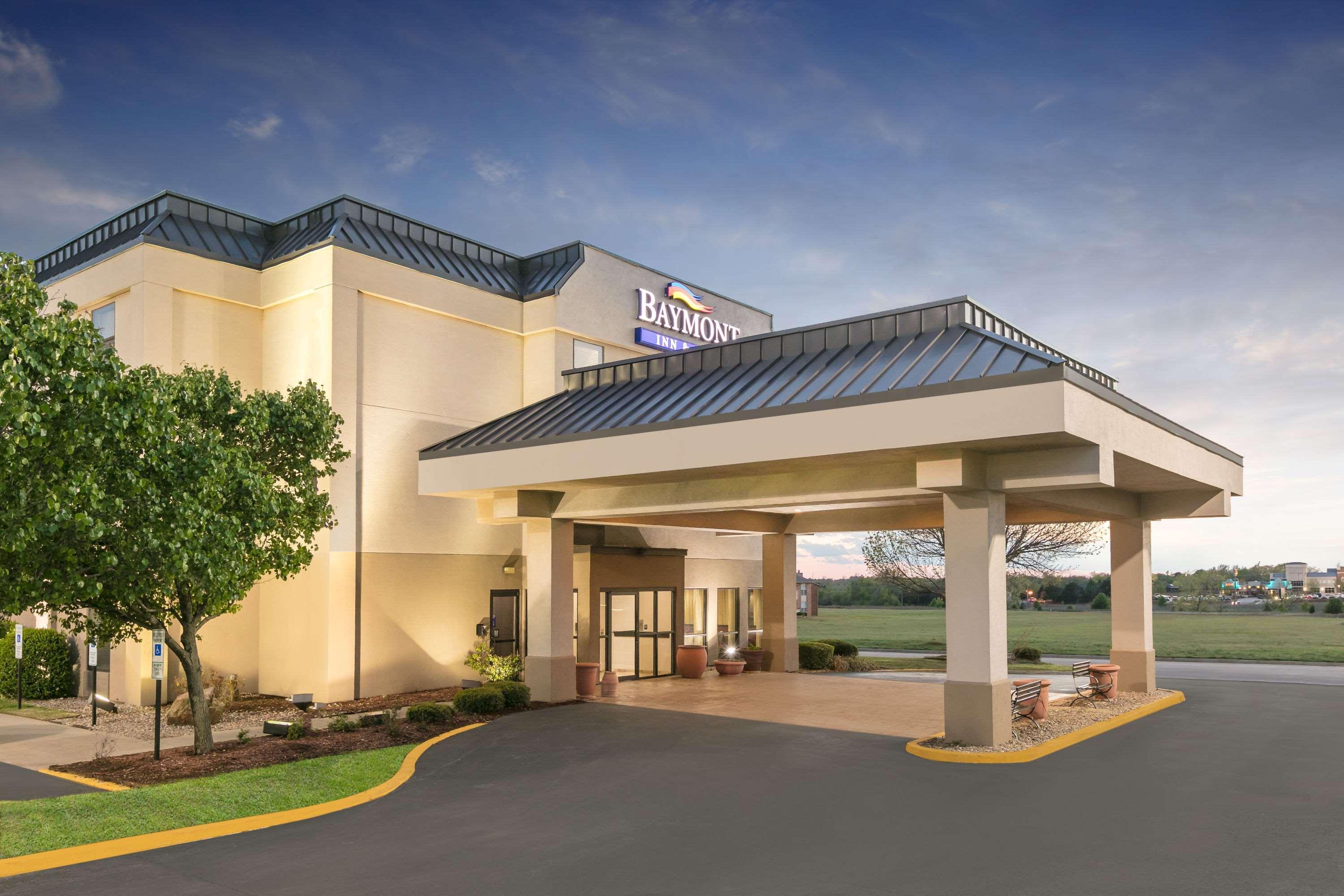 Baymont By Wyndham Oklahoma City/Quail Springs Hotel Exterior photo